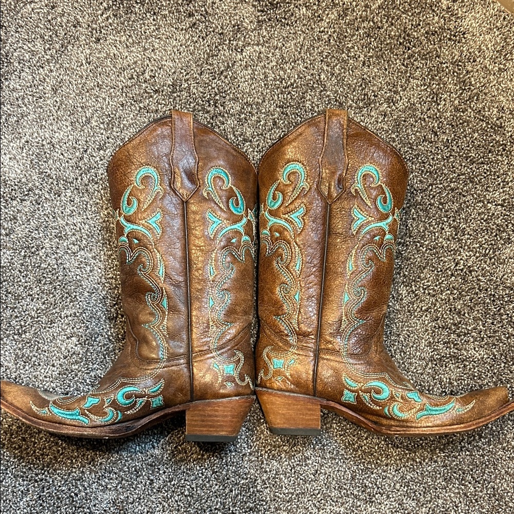 Circle G Brown and Teal Embroidered Heeled Boots - Picture 2 of 3